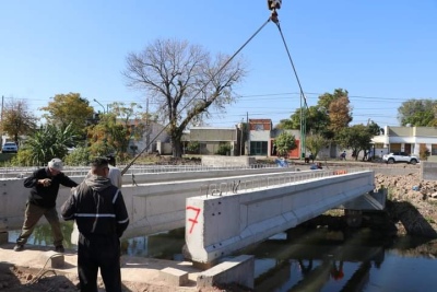 Ensenada: Colocaron las bases del Puente La Unión