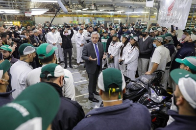 Campana: Alberto Fernández visitó la planta de Honda Argentina