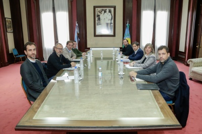 Axel Kicillof mantuvo una reunión con los intendentes bonaerenses del PRO