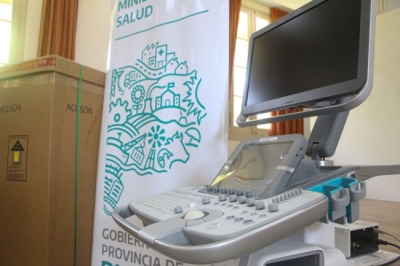 La Provincia entrega de ecocardiógrafos de alta complejidad a 25 hospitales