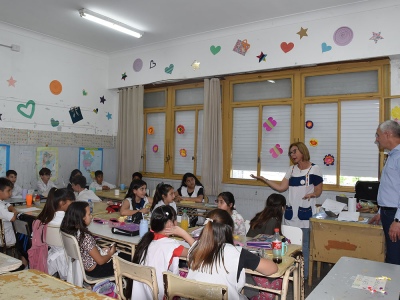Berisso: Alumnos y alumnas de la Escuela N° 3 presentaron un proyecto a Cagliardi para renombrar calles