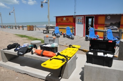 Monte Hermoso: El cuerpo de Guardavidas amplía su equipamiento para la seguridad y servicios en playa