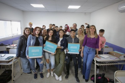 Quilmes: La Comuna entregó 25 netbook del programa Conectar Igualdad Bonaerense