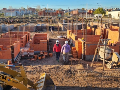 Tandil: Avanza la construcción de 48 viviendas en el barrio Arco Iris