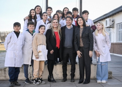 Carlos Tejedor: Kicillof inauguró las obras de ampliación de la Escuela Secundaria N°1