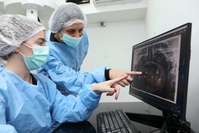 UNLP: La Facultad de Odontología cuenta con una nueva sala de diagnóstico por imágenes