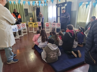 Necochea: Se dictaron charlas de Educación Vial en la Escuela N°37 de La Luisa