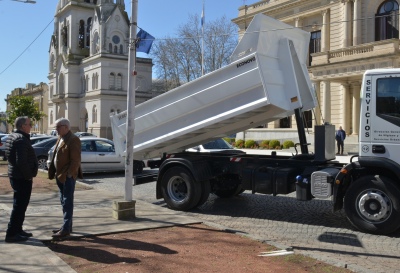 Tandil: El Municipio adquirió un nuevo camión para reforzar los servicios a la comunidad