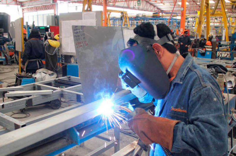 La industria manufacturera de la Provincia creció 34,8% en mayo