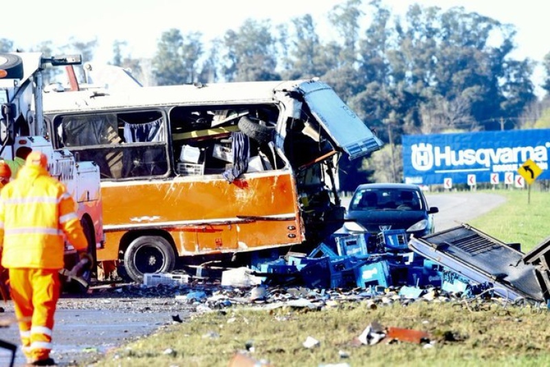 Chascomús: Tras un accidente en la Autovía 2 murió un bebé y hay 6 heridos 