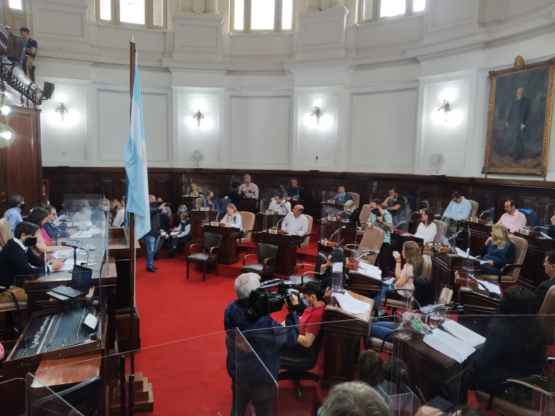 Luego de muchas críticas a Garro, se aprueba el Código de Convivencia Urbana en La Plata