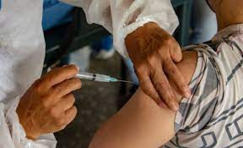 Más del 85% de los bonaerenses iniciaron su esquema de vacunación contra el coronavirus