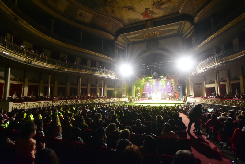 La Plata: El  Teatro Coliseo Podestá levanta el telón de la temporada 2022