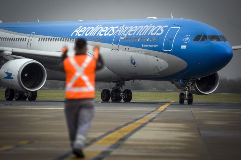 Aerolíneas Argentinas anunció nuevas rutas en Buenos Aires y en Chubut
