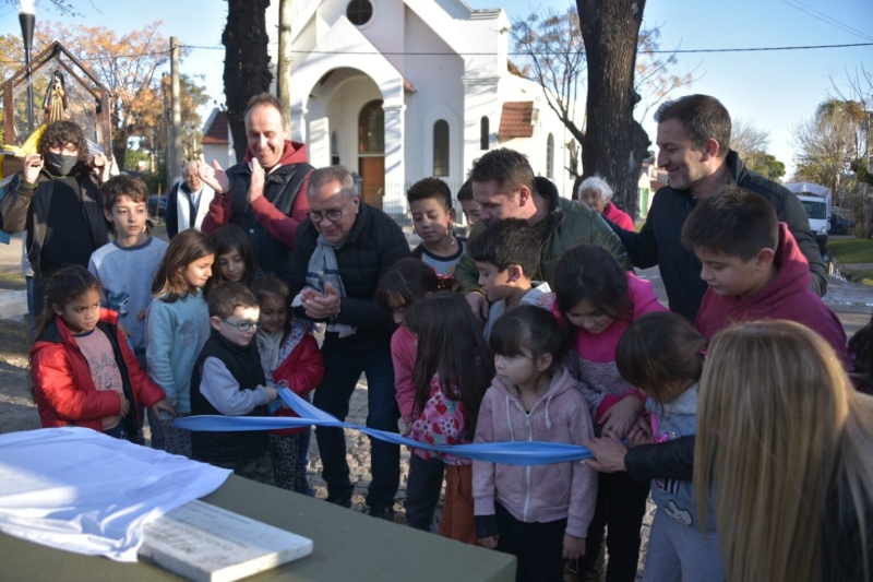 Ituzaingó: El municipio reinauguró la Plaza Parque Alvear