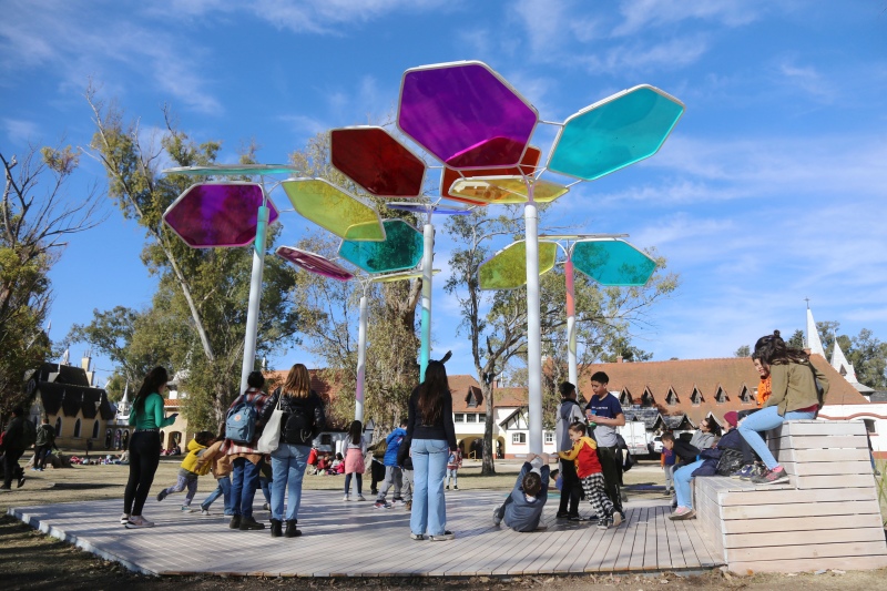 La Plata: Inauguran la nueva Plaza de la Energía en la República de los Niños