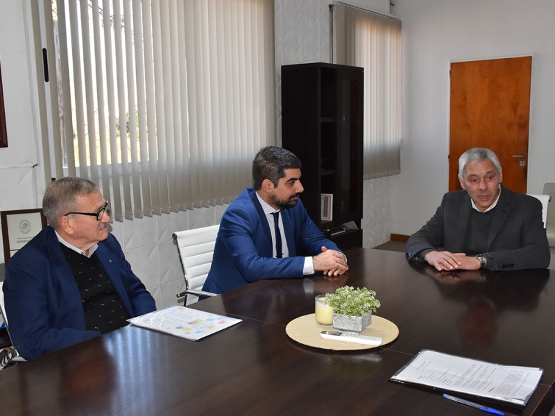 Berisso: Cagliardi se reunió con el Director de Asuntos Nacionales de Cancillería
