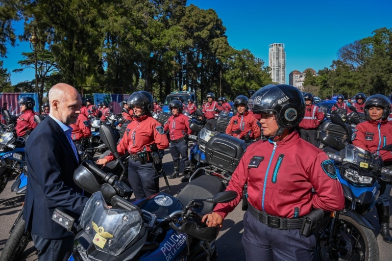 Rodríguez Larreta entregó 30 nuevas motos para reforzar la seguridad en CABA