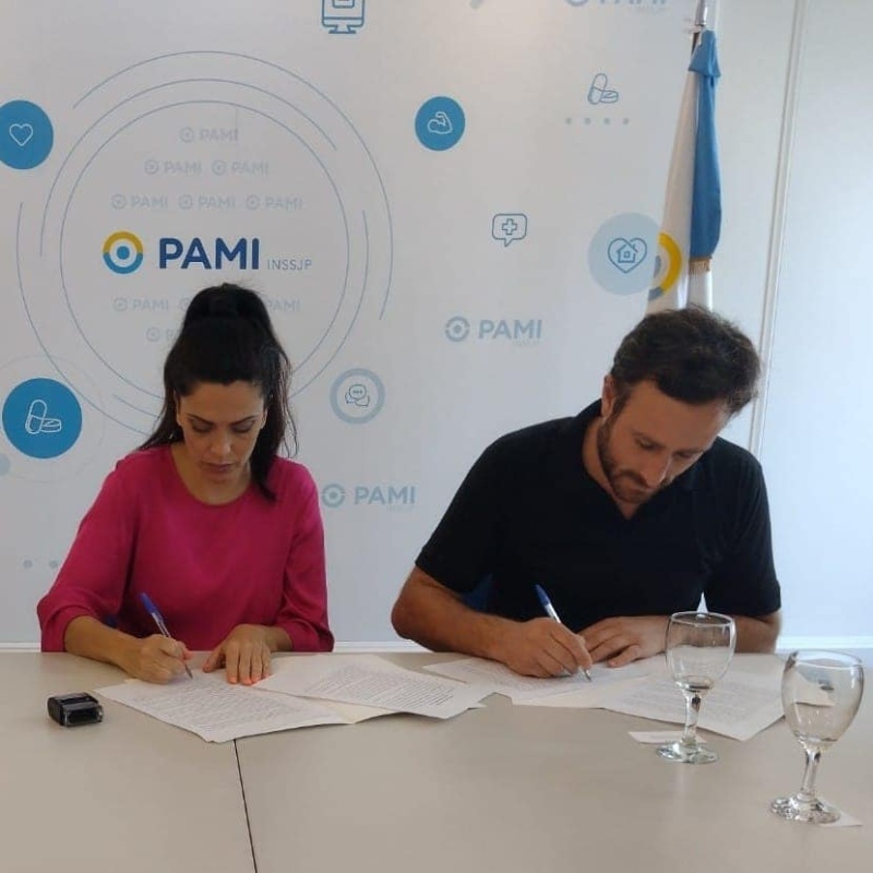 25 de Mayo: Se firmó un convenio para mejorar las prestaciones en el Hospital Unzué a beneficiarios de PAMI
