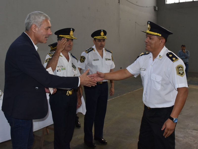 Berisso: Cagliardi reconoció a los efectivos locales en el 201 Aniversario de la Policía bonaerense