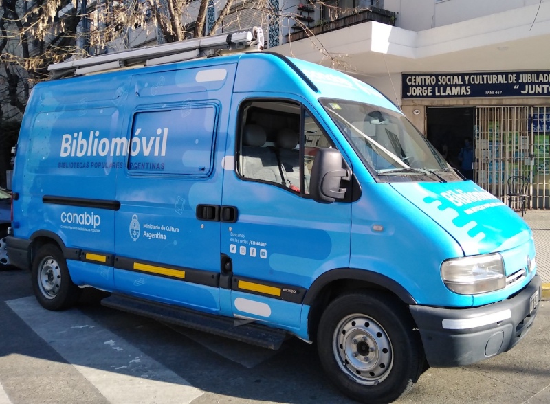 La Costa: La bibliomóvil de "Buenos Aires Lectora" llega a San Clemente