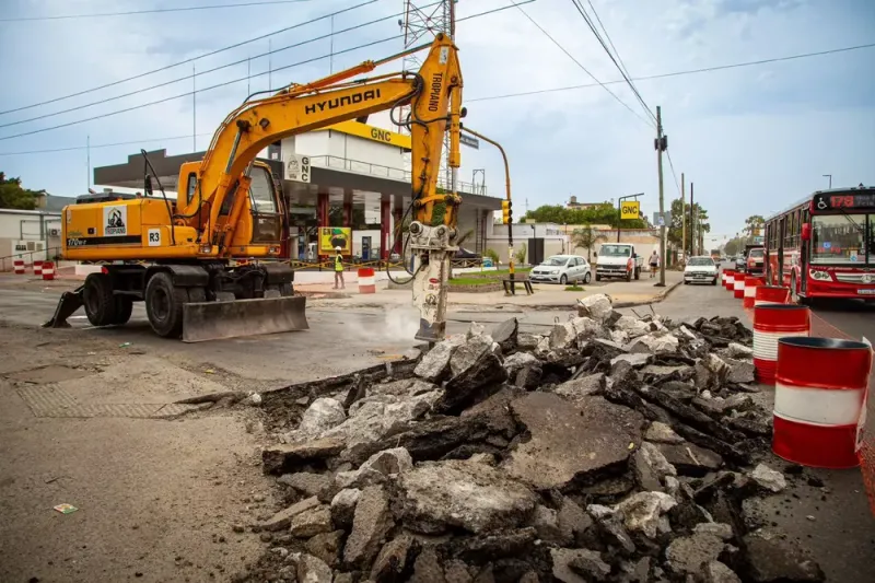 Quilmes: Comenzó la repavimentación de la avenida Zapiola