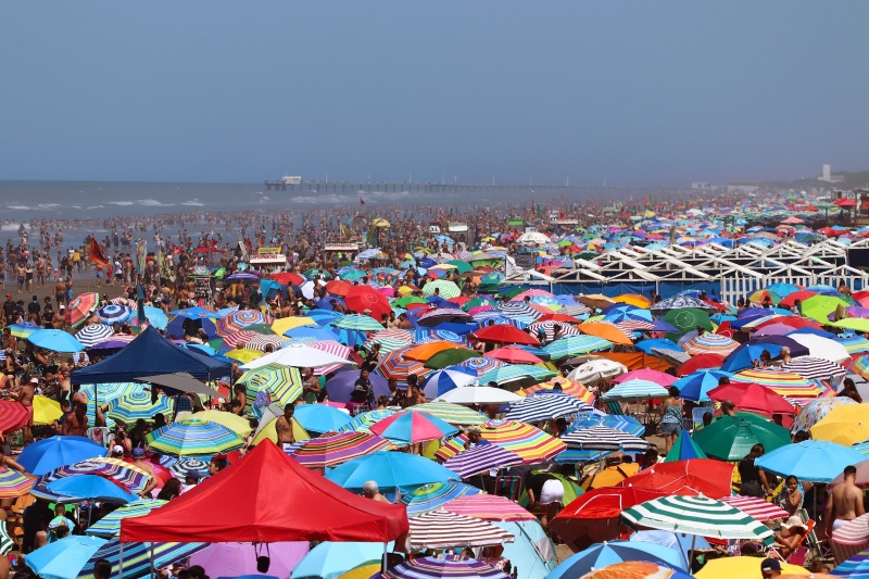 La Costa: Estos carnavales el Partido recibió 280 mil turistas, un 5% más que el año pasado