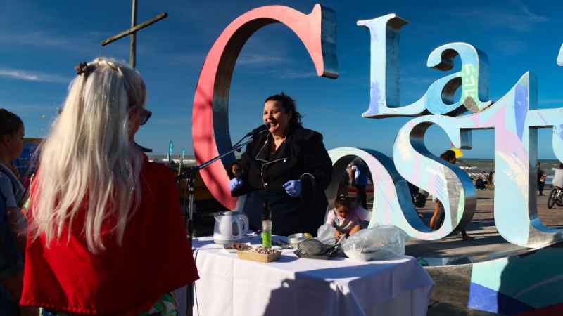 La Costa: Miles de personas disfrutaron de la 2ª edición de la Fiesta de la Pesca Artesanal Costera