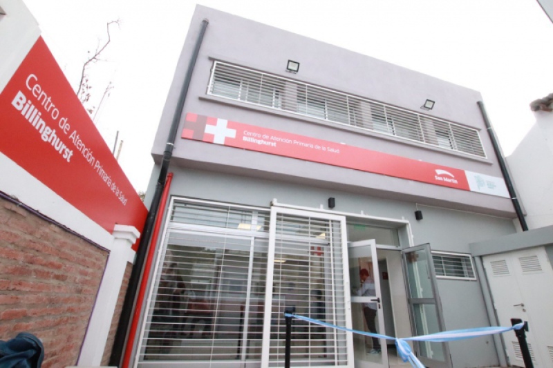 General San Martín: Kreplak inauguró un Centro de Atención Primaria en el distrito y entregó una ambulancia