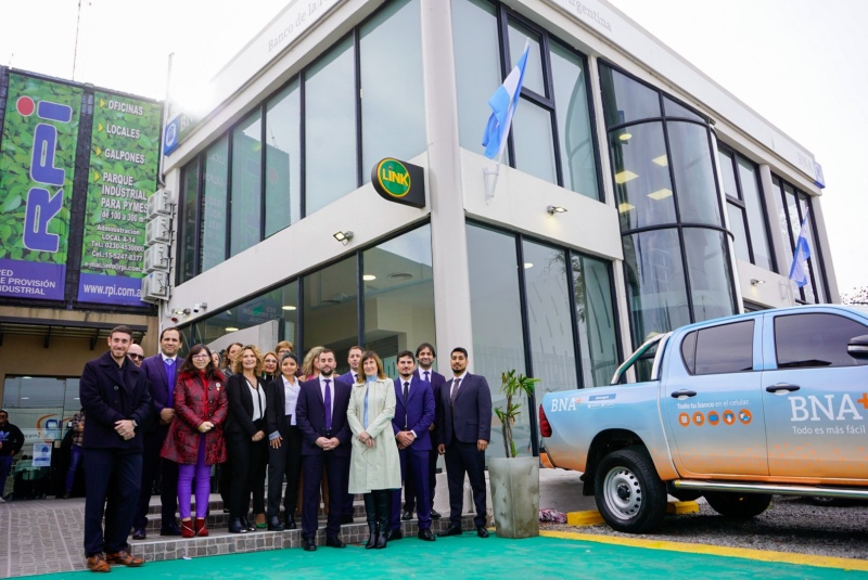 Banco Nación: La entidad bancaria inauguró la nueva sucursal "Parque Industrial Pilar"
