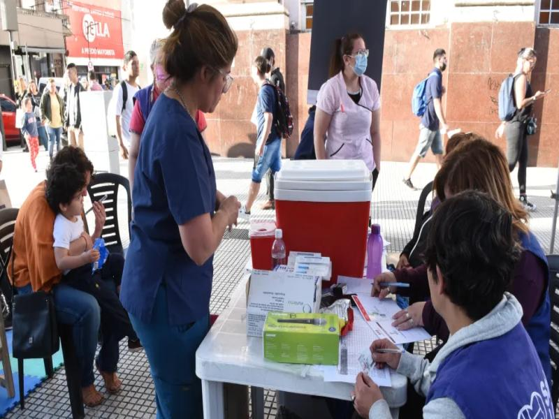 Lomas de Zamora: La Municipalidad suma una nueva posta de vacunación y control de salud