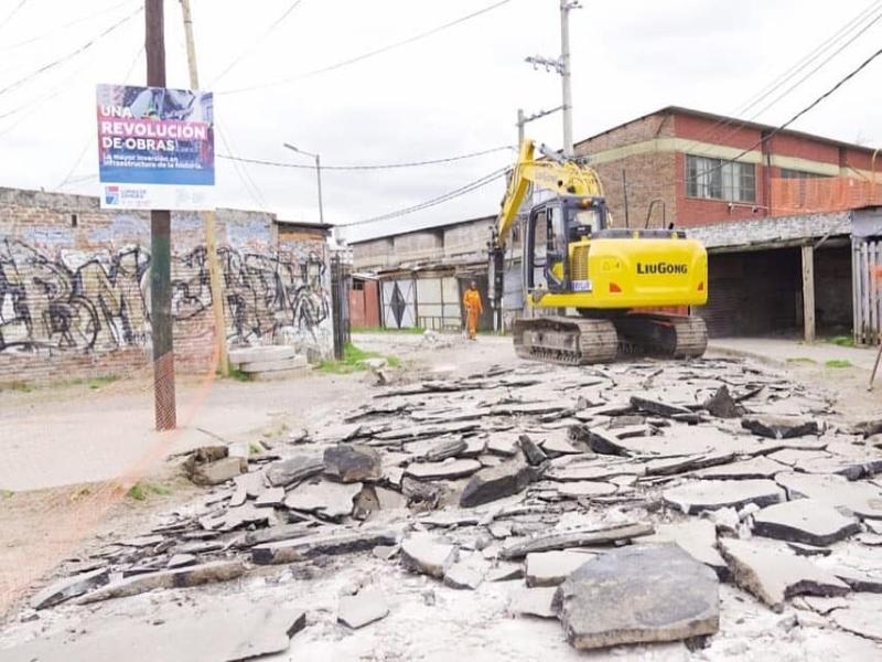 Lomas de Zamora: Continúan las obras de pavimentación y cloacas en Llavallol