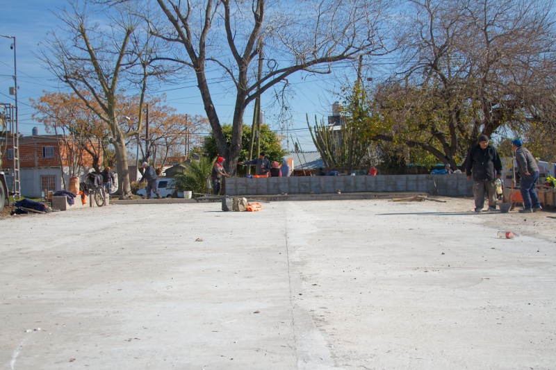 Berazategui: Avanzan las obras en la Plaza FIMET