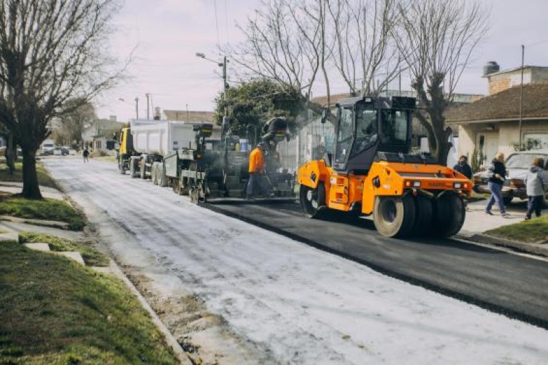 Mar del Plata: El Municipio lleva adelante obras de pavimentación en el barrio Cerrito Sur