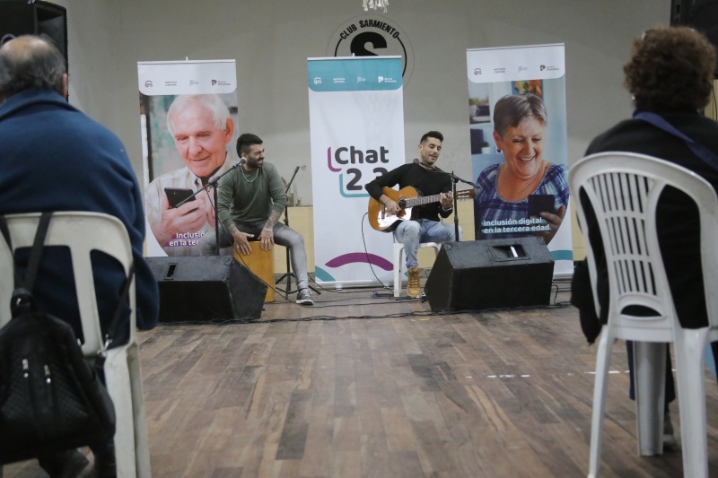 IPS: El programa Chat 2.3 llegó a las ciudades de Chivilcoy y Dolores
