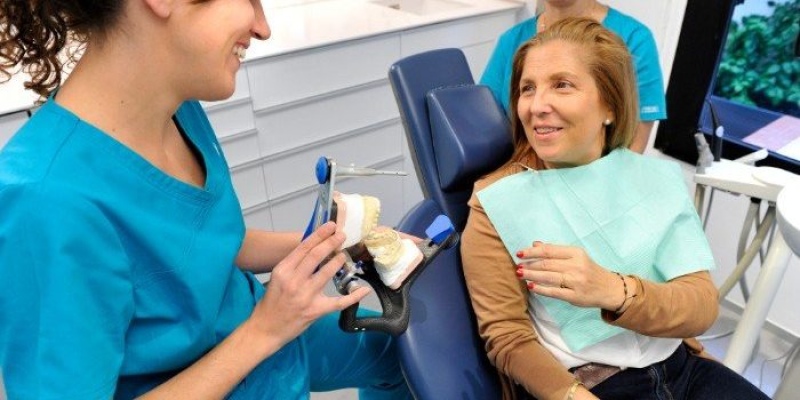 Salud: La Provincia abrió 15 laboratorios de prótesis dentales