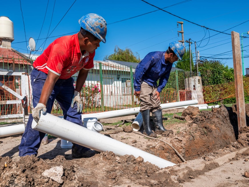 Ensenada: Completan la red cloacal del barrio 1° de Mayo