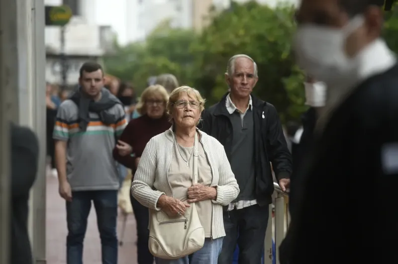 Jubilados y pensionados: En enero se pagará un bono de 55 mil pesos