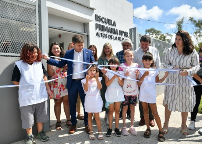 Moreno: Kicillof inauguró la Escuela Primaria N°83