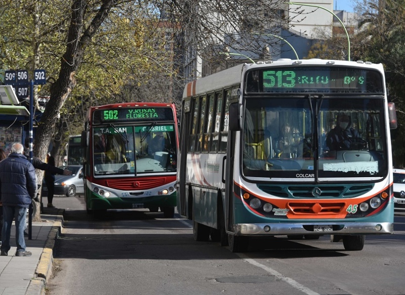 Bahía Blanca: El transporte público retoma su frecuencia habitual