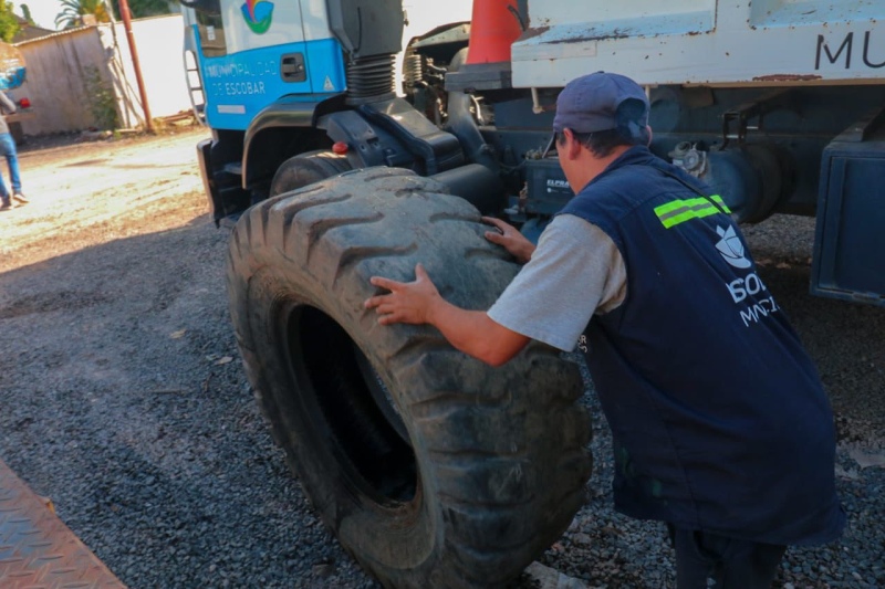 Escobar: En lo que va del año se reciclaron 3240 kilos de neumáticos en desuso